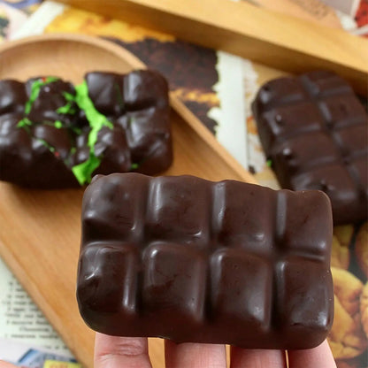 Chocolate Squeeze Toy Crispy Chocolate Wax Cracking Stress Ball Soft Realistic Food Squeeze Fidget Toy Relieve Stress Squishy